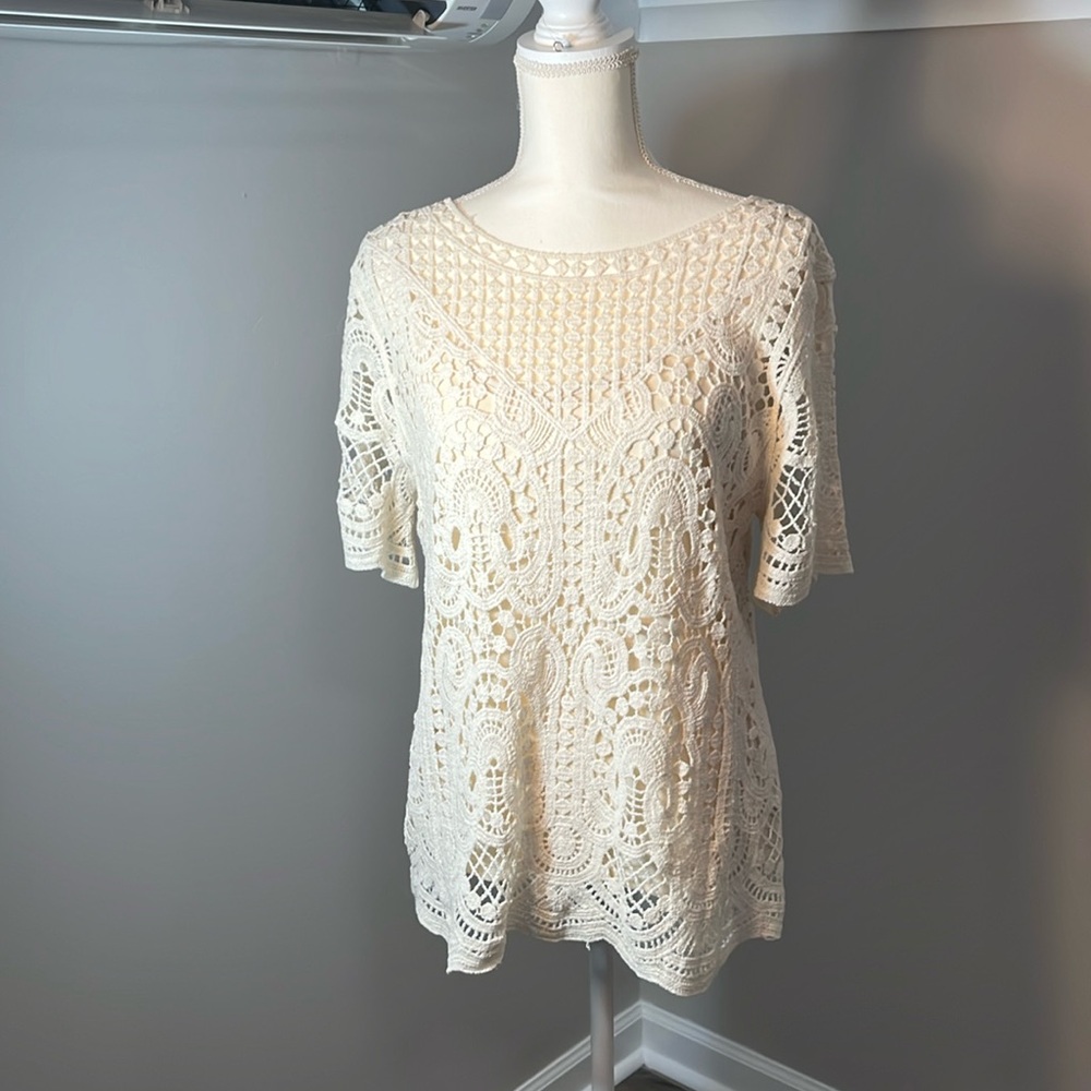 Adiva size large lace blouse with attached cami. Color is cream.